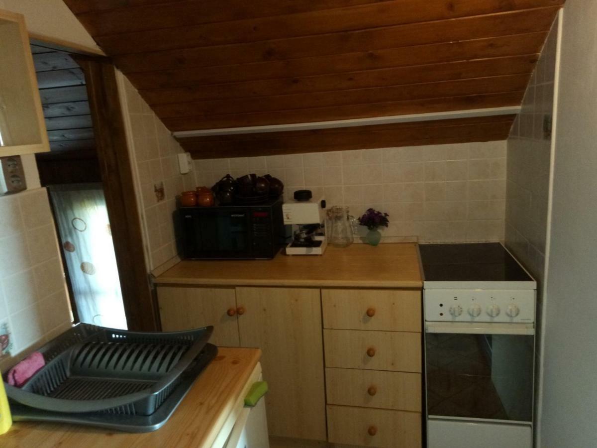 Karos Central Apartmanhaz زلاكاروس المظهر الخارجي الصورة