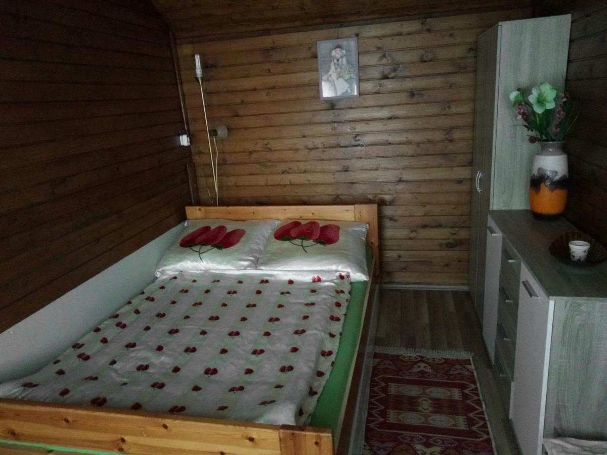 Karos Central Apartmanhaz زلاكاروس المظهر الخارجي الصورة