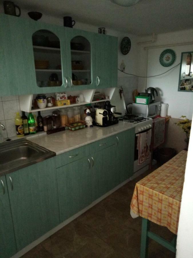 Karos Central Apartmanhaz زلاكاروس المظهر الخارجي الصورة